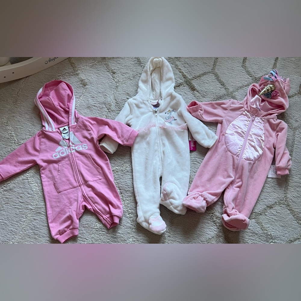 little sleepies 3 to 6 months bundle- NEW!